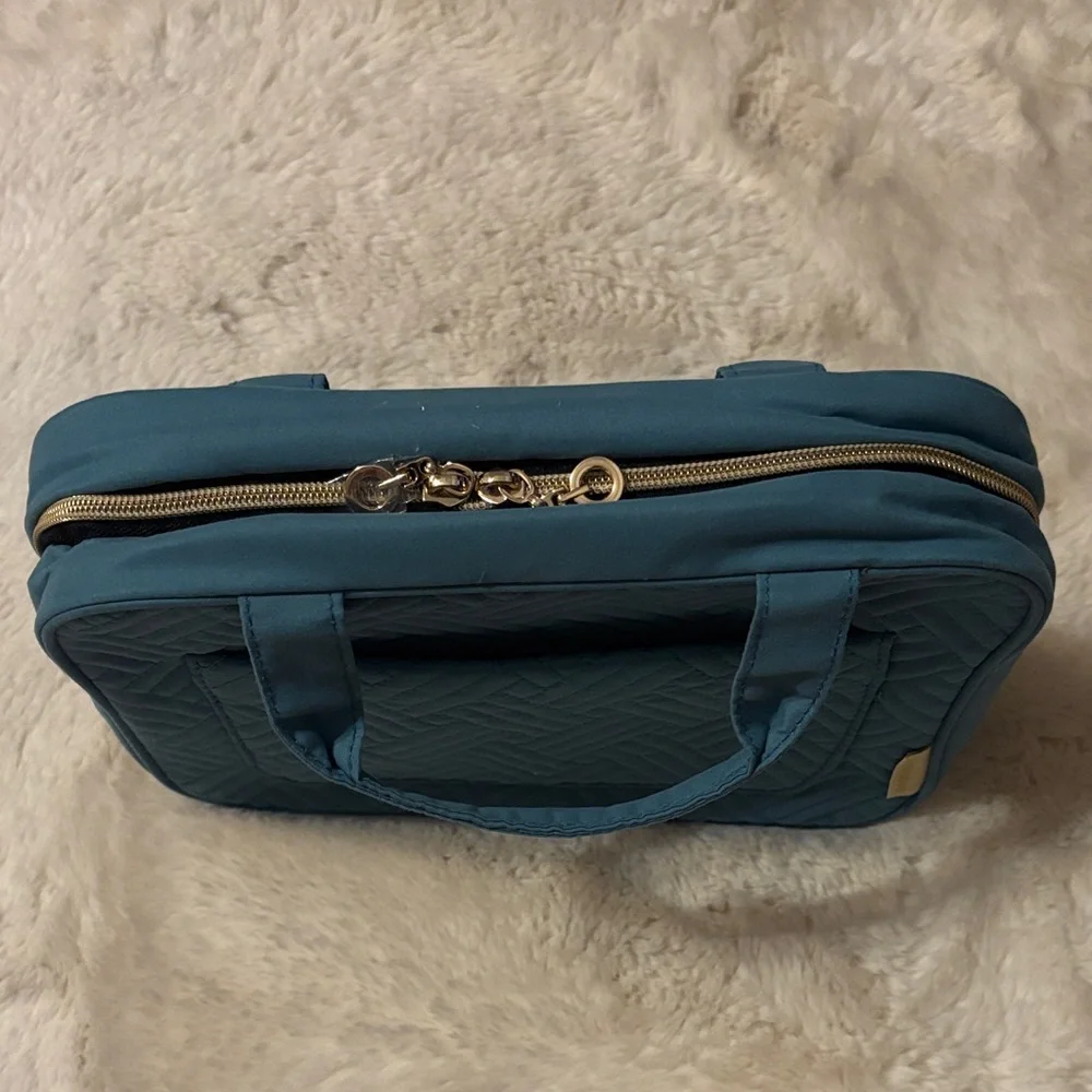 Bagsmart Tan and Blue Makeup Organizer